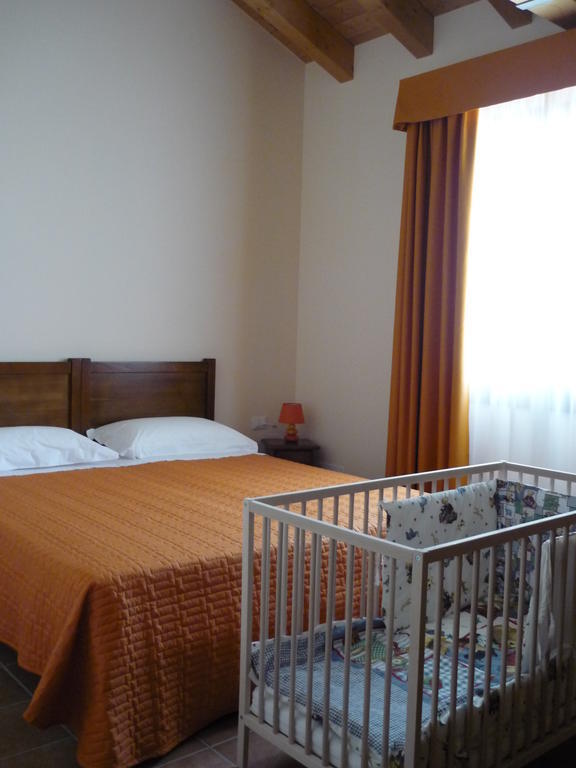 Agriturismo Ai Laghi Pocenia Cameră foto